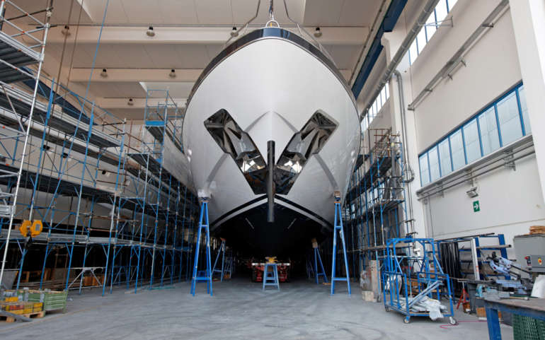 Building superyachts in China